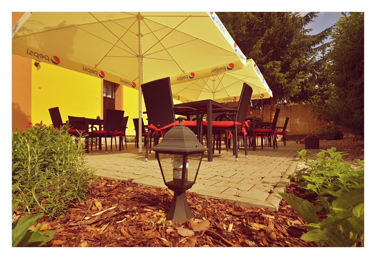 Готель Restaurace Stara Lipa Чеська Липа Екстер'єр фото